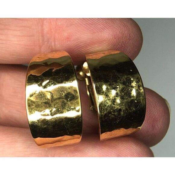 926 Napier Vintage Gold tone Clip-on hammered hoop earrings - Picture 1 of 2